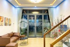 Bán nhà đường nguyễn văn linh, quận 7, kinh doanh ô tô, 90m2, 6tỷ