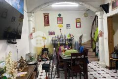 Mặt ngõ, gần hồ tây, thụy khuê, diện tích 44m2, mặt tiền 4,5 m, giá 5,6 tỷ