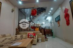 Chủ nhà nhờ bán nhà 5 tầng 39m2 5.9 tỷ phố víp đào tấn trung tâm ba đình