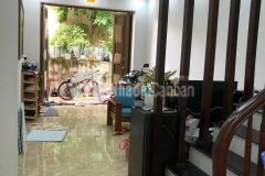 Cần bán gấp nhà dân xây 44m2 sát khu garden thạch bàn giá chỉ 2.85 tỷ