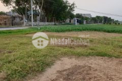 Bán đất tân phú gần dt 785 giá 4xx đường rộng hình bàn cờ