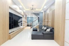 Ô tô vào nhà bán gấp nhà 5 tầng hxh lê văn sỹ, q3, 52m2 3.8x13.7m, 9 tỷ