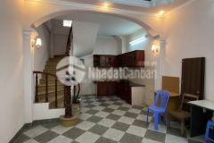 Bán nhà đ. hoàng mai, ngõ rộng, gần phố, chủ tự xây, giá chào nhỉnh 4 tỷ.