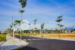 Chính chủ cần tiền gửi bán nhanh trong tuần lô mặt tiền hùng vương khu đô thị megacity kontum.