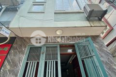 Bán nhà ngõ 236 đại từ gần hồ điều hòa 43m4 tầng nhỉnh 3 tỷ.