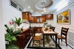 Bán nhà riêng đẹp miễn chê ngõ 210 hoàng quốc việt 40m2 x 6 tầng giá 6,6 tỷ. lh 0912442669