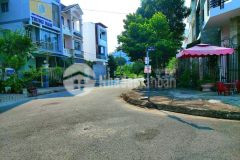 Bán hai nền khu công ty 8 đối diện nam long ngang 9m dài 19m diện tích 171m2 giá 5 tỷ 2