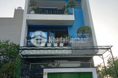 Kinh doanh vô địch ô tô tránh siêu rẻ lô góc nở hậu 4,85 tỷ