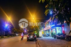 Bán nhà mặt ub huyện thanh trì 70m 4 tầng kinh doanh đỉnh.