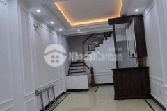 Bán nhà mới 39m2 x 5 tầng phúc lợi long biên ô tô đỗ cửa. hơn 2 tỷ.