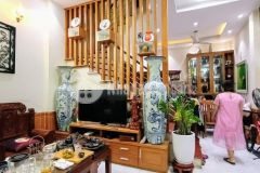 Bán gấp nhà hồ tùng mậu, bắc từ liêm 48m2, 5 tầng, mt 4.6m, giá 4.35 tỷ lh 0836728388.