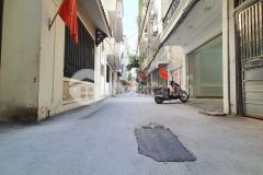 Bán nhà đường nguyễn hoàng tôn, tây hồ, phân lô, gara, kinh doanh.