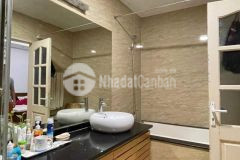 Bán nhà 30m ra đường xuân thuỷ,cầu giấy,6 tầng,6.5m mặt tiền,giá 7tỷ.