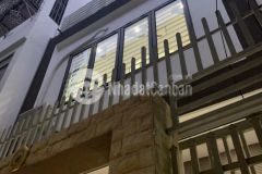 Bán tòa căn hộ cho thuê 5 tầng x 59m2 ngõ 508 đường láng giá 8,7 tỷ. lh 0912442669