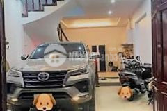 Bán gấp nhà xuân đỉnh, bắc từ liêm, 42m, 5 tầng, mt 5,3 nhỉnh 4 tỷ. ô tô, 0867692177.