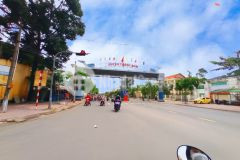 Cần bán gấp lô đất ngay trung tâm tt trảng bom 100m2, sổ sẵn, giá mềm