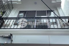 Bán nhà tân mai 40m x 4t nhà mới koog thông rộng giá 5,6 tỷ