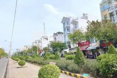 Mặt tiền giá hẻm hiền vương tân phú dt 50m2 hơn 5tỷ.