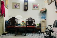 Bán nhà cầu giấy 30m 4 tầng mặt tiền 6.5 giá 3.3 tỷ