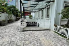 Bán lô đất phố nguyễn tuân, quận thanh xuân 2250m2, mt 90m, 690 tỷ.