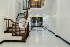 Chính chủ bán gấp, 45m2 x 5t, chỉ 5 tỷ, ô tô kinh doanh, đống đa