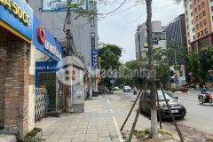Mặt phố, 175m2, mặt tiền 8,3m, khuôn đất vàng láng hạ, đống đa. 0911554873.