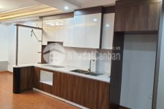 Bán nhà mới phố ngô gia tự long biên 39m2 x 5 tầng. chỉ hơn 3 tỷ. cách 1 nhà là ra mặt phố