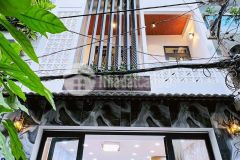 Nhà 42m2, đỗ xuân hợp,quận 9,giá 3.6 tỷ