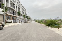 Bán căn nhà 4 tầng tại tt tp từ sơn