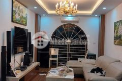 Bán nhà 6 tầng, có thang máy, khu phân lô phố quan nhân, 45m2, 6.78 tỷ