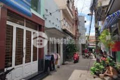 Cần bán gấp nhà đẹp ở ngay hẻm nguyễn hữu hào q4 dt 4.3x12 chỉ 3.5 tỷ.