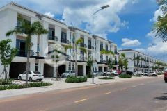 Cần bán nhà mặt tiền đường 747, xã hội nghĩa, diện tích 90m², giá 2 tỷ 5