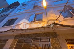 Bán nhà cổ điển, thanh trì 37m, 4 tầng, mặt tiền 4.2m chỉ 3,2 tỷ