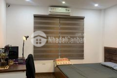 Nhà mới đẹp kim mã 40m2x5 tầng 3 phòng ngủ cách phố 60m 3 gác đỗ cửa 3 tỷ to