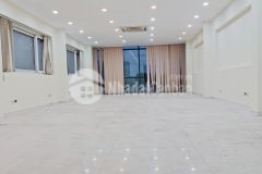Bán nhà phố lê trọng tấn, thang máy, lô góc 3 mặt thoáng, 100m2, mt 5.6m, kinh doanh vô địch, vỉa hè