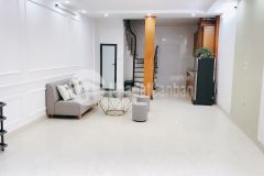 Nhỉnh 80trm2 có nhà phố vĩnh phúc 56m2 5 tầng 30m ra ô tô