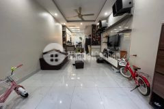 Cần bán nhà lê hồng phong, hà đông 45m2, 3t, mt 4,2m, 4,8 tỷ.