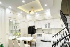 Bán ccmn hai bà trưng 60m2 x 5 tầng x mt 7.1m, giá 6.9 tỷ. 11 pn khép kín.