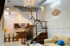 Hẻm 1 sẹc huỳnh văn nghệ, 2 lầu, 3.8x11m, 4.85 tỷ, tân bình