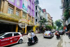 Mặt phố, đường 2 chiều, kinh doanh phố chùa láng, đống đa. 0911554873.