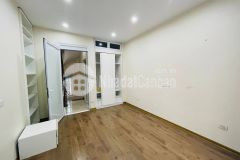 Cần bán nhà ngay đường 32, lai xá, hoài đức 32m,5t giá nhỉnh 2 tỷ.