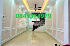 Nhà mới, 40m2 x 4 tầng, phố lê thanh nghị, quận hai bà trưng.