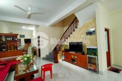 Bán nhà khu đấu giá thạch bàn 90m x 3t, mt 5.9m, vỉa hè, ô tô to tránh nhau thoải mái. lh 03969318