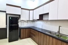 Tôi bán nhà hoàng hoa thám 30m2 5 tầng mặt tiền 4m ngõ ô tô giá 4.7 tỷ