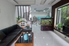 Bán nhà phố khương trung, 45m2, mt 5m, nhỉnh 2 tỷ, 0925088355