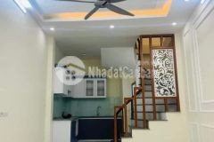 Nhà mới đội cấn về ở luôn, vài bước ra hồ, dt 30m2, giá chỉ 3.65 tỷ