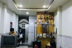 Bán nhà đường trần phú p.9 q.5 dt 33m2 giá 4tỷ