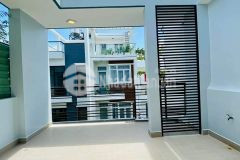 Nhà mới 1 hẻm xh 60m2 3 tầng ngay ngã tư ga quốc lộ 1a thạnh lộc quận 12 chỉ 5 tỷ tl