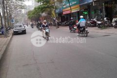 Chính chủ bán gấp nhà mặt phố chùa quỳnh giá 6.99 tỷ, 30mx5 tầng, kinh doanh đông đúc