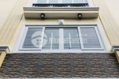 Nhà 4x16, 6 tầng mặt tiền đường 8m ngay luỹ bán bích cho thuê 40tr chỉ 9 tỷ